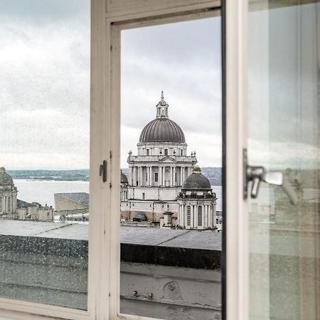 Host & Stay - Waterfront Penthouse Liverpool Bagian luar foto