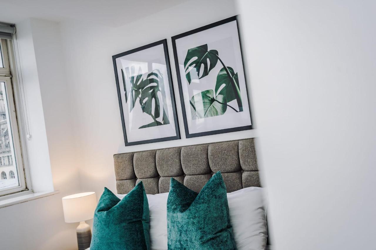Host & Stay - Waterfront Penthouse Liverpool Bagian luar foto