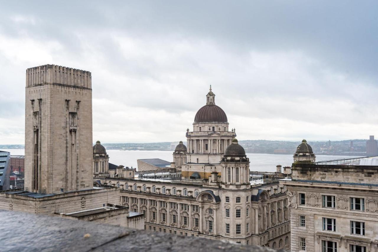 Host & Stay - Waterfront Penthouse Liverpool Bagian luar foto