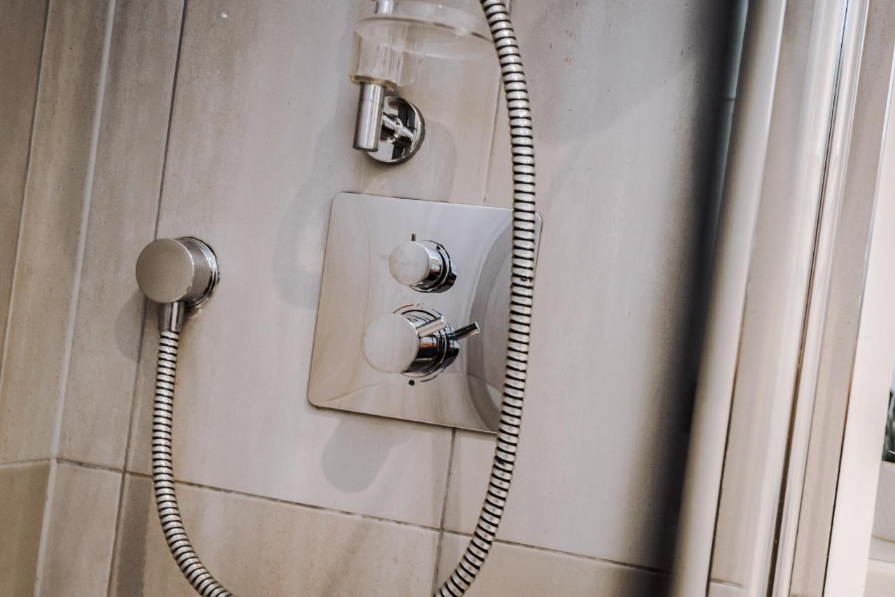 Host & Stay - Waterfront Penthouse Liverpool Bagian luar foto