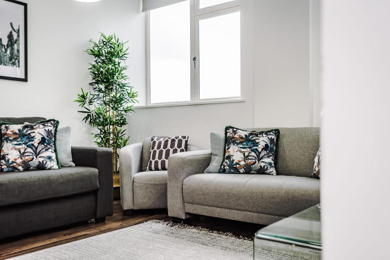 Host & Stay - Waterfront Penthouse Liverpool Bagian luar foto